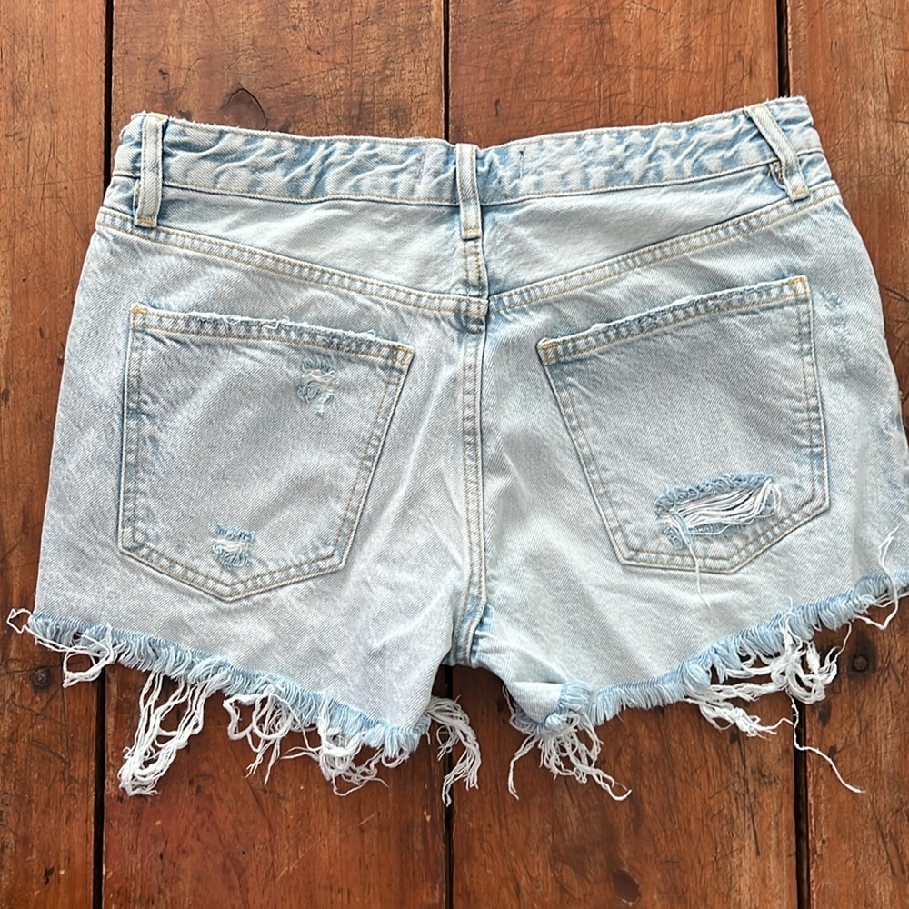 We the Free Free People Twenty-Nine Blue Denim Jeans Pants -  Size 29. Inseam 3” - Picture 5 of 7